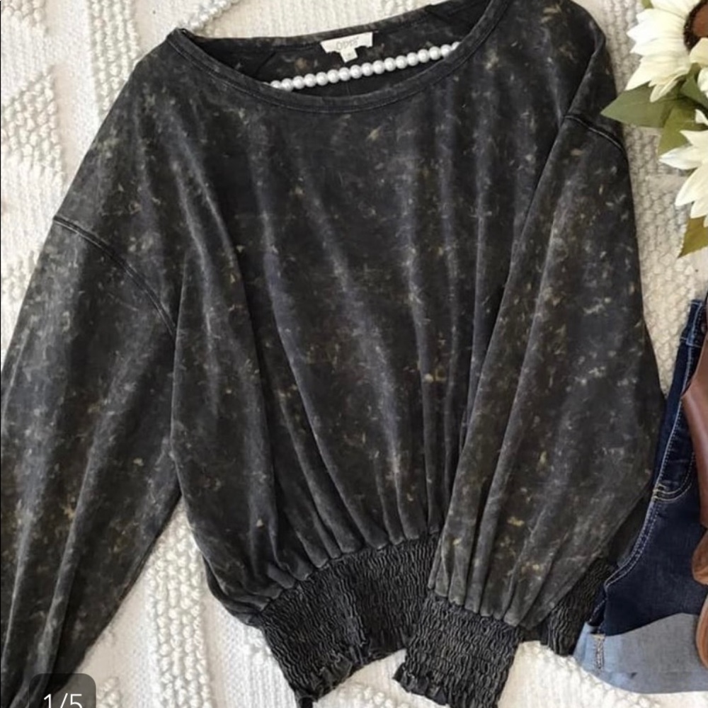 Brand new top by Oddy, mineral washed